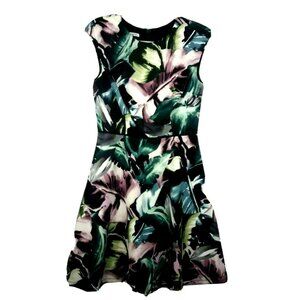 Maggy London Floral Dress Size 8 A-line Evening Cocktails Wedding Guest